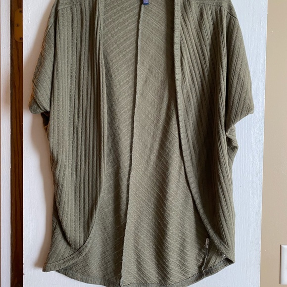Aeropostale Sweaters - Short Sleeve Green Cardigan